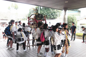 子ども神輿の写真