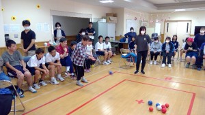 ②