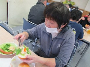 ⑮