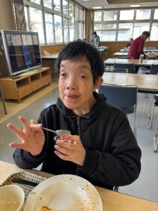 ⑧