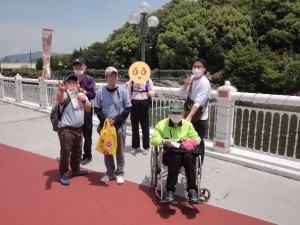 ⑥
