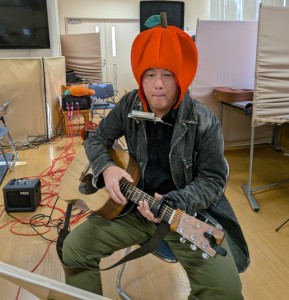 PXL_20251206_023519810