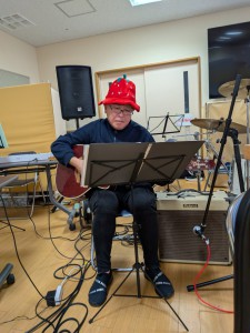 PXL_20251206_030722045